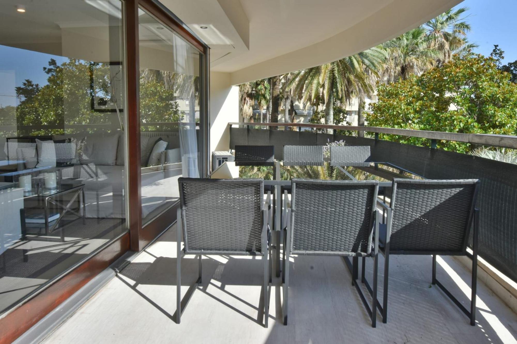 Cannes - 2-Br Flat 15-Min Walk To The Beaches Esterno foto